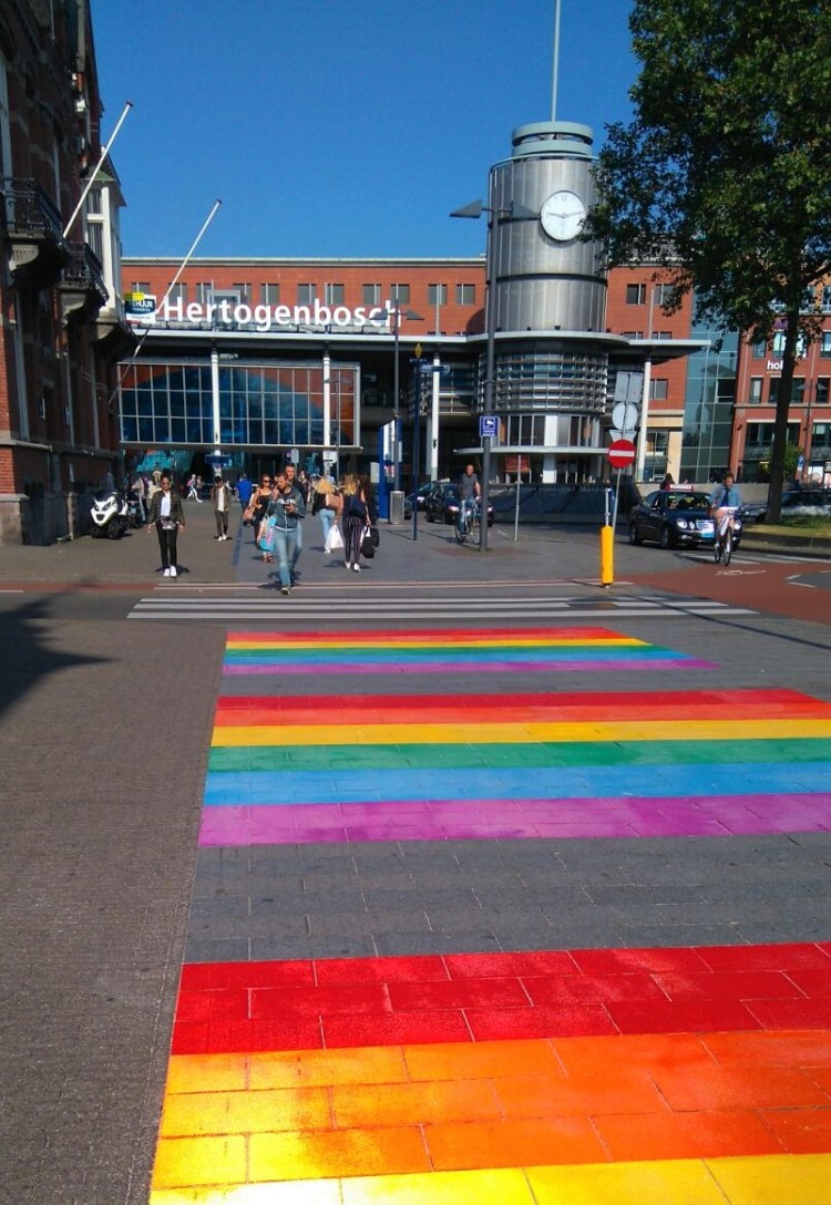 Zebrastreifen Einhorn