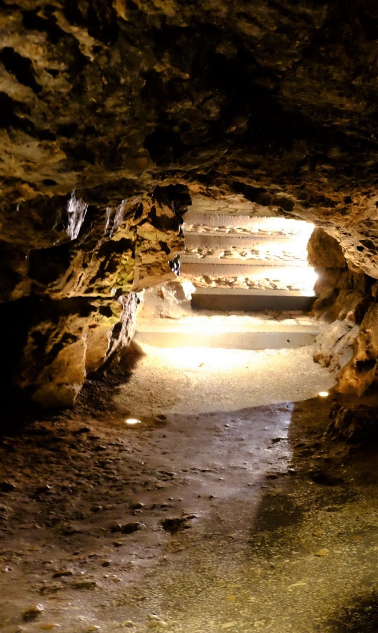 Höhle K